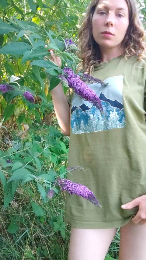 I love to feel the breeze in my hair