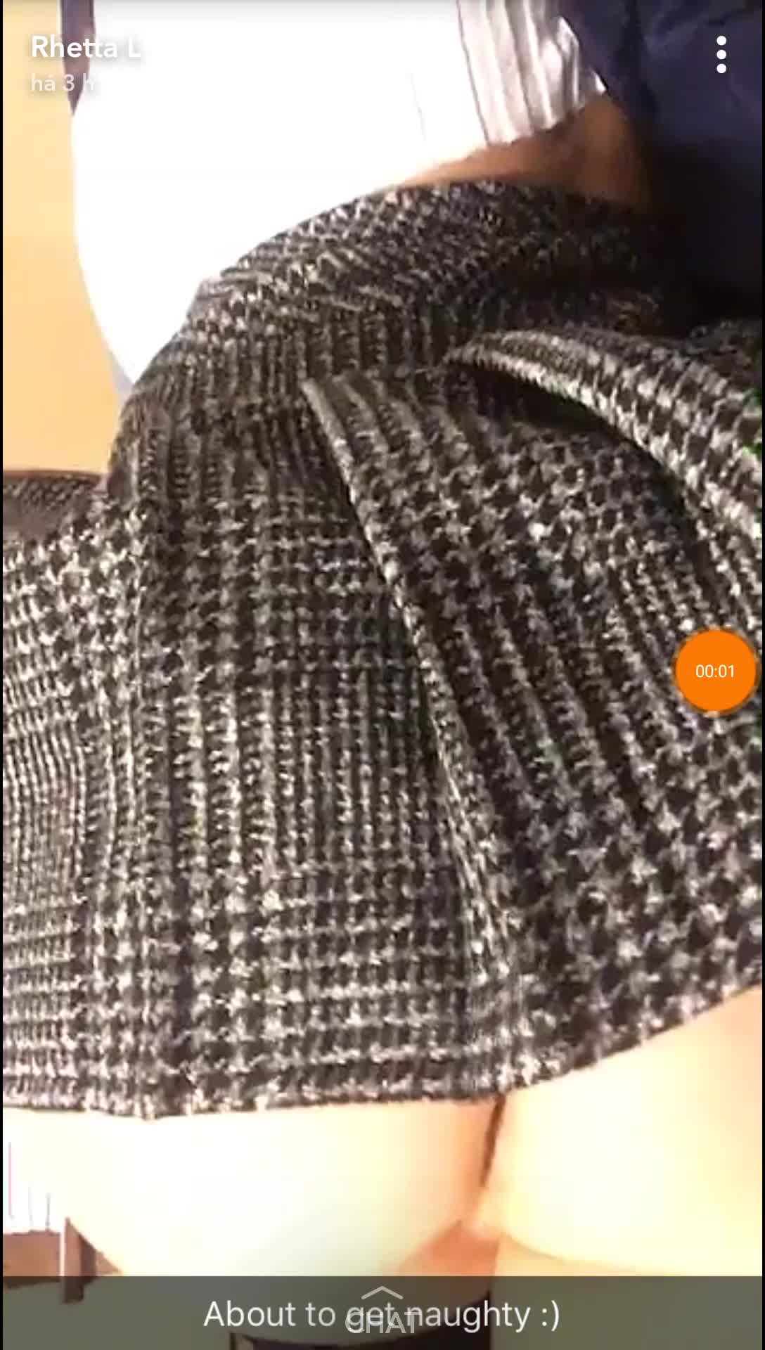 Rhettal in skirt