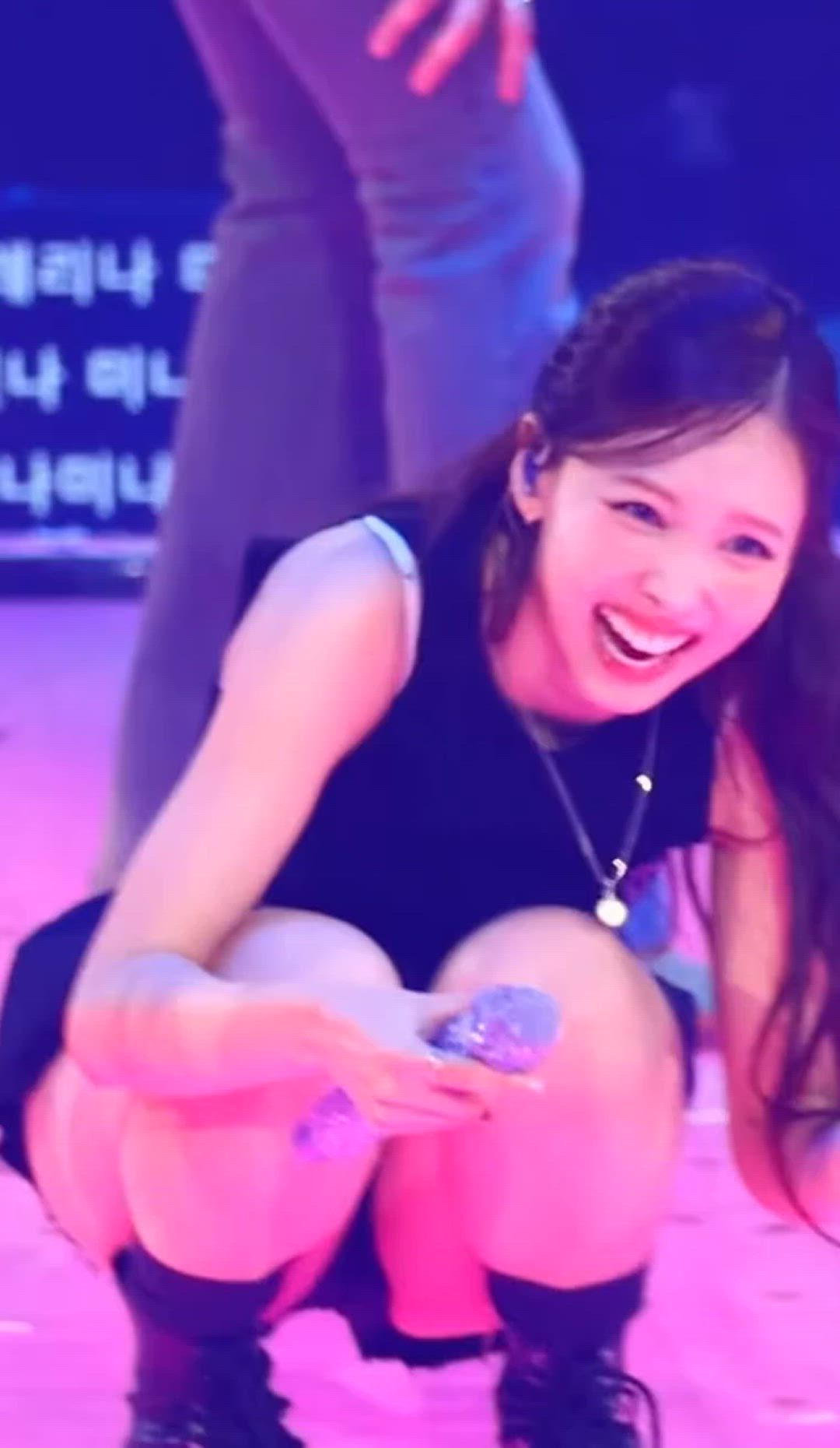 TWICE - Nayeon, Chaeyoung &amp; Dahyun