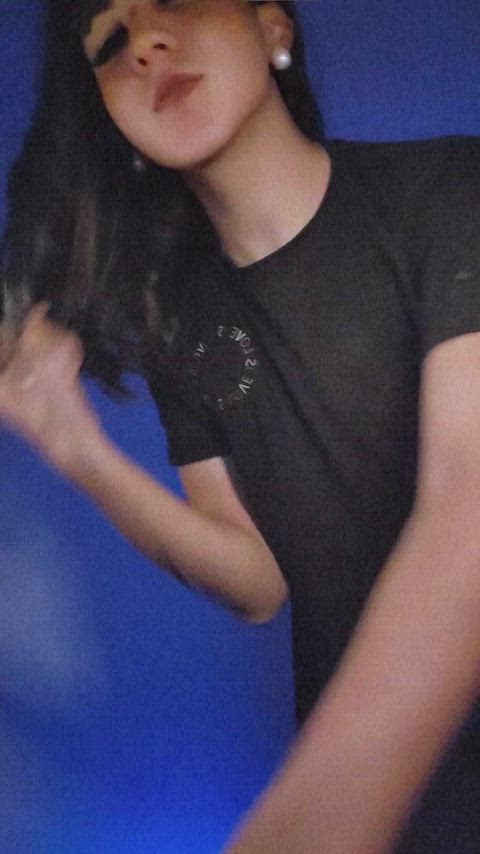Blurred video preview