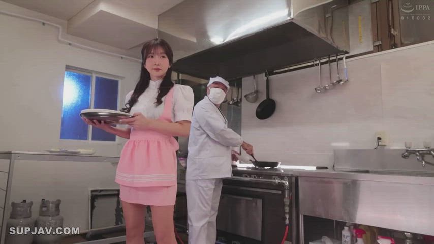 (HNTRZ-015's Part 2) Timestop in restaurant and taking waitress home. [Hibiki Otsuki]