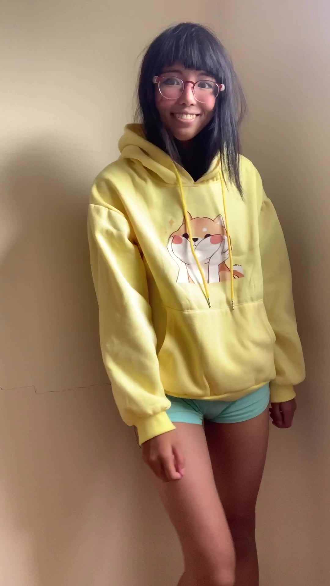 Am I adorable enough for this subreddit 🥺