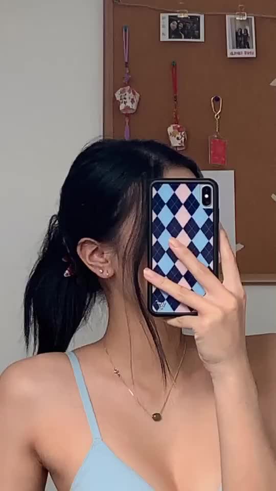 This tight little Asian on TikTok is the best.