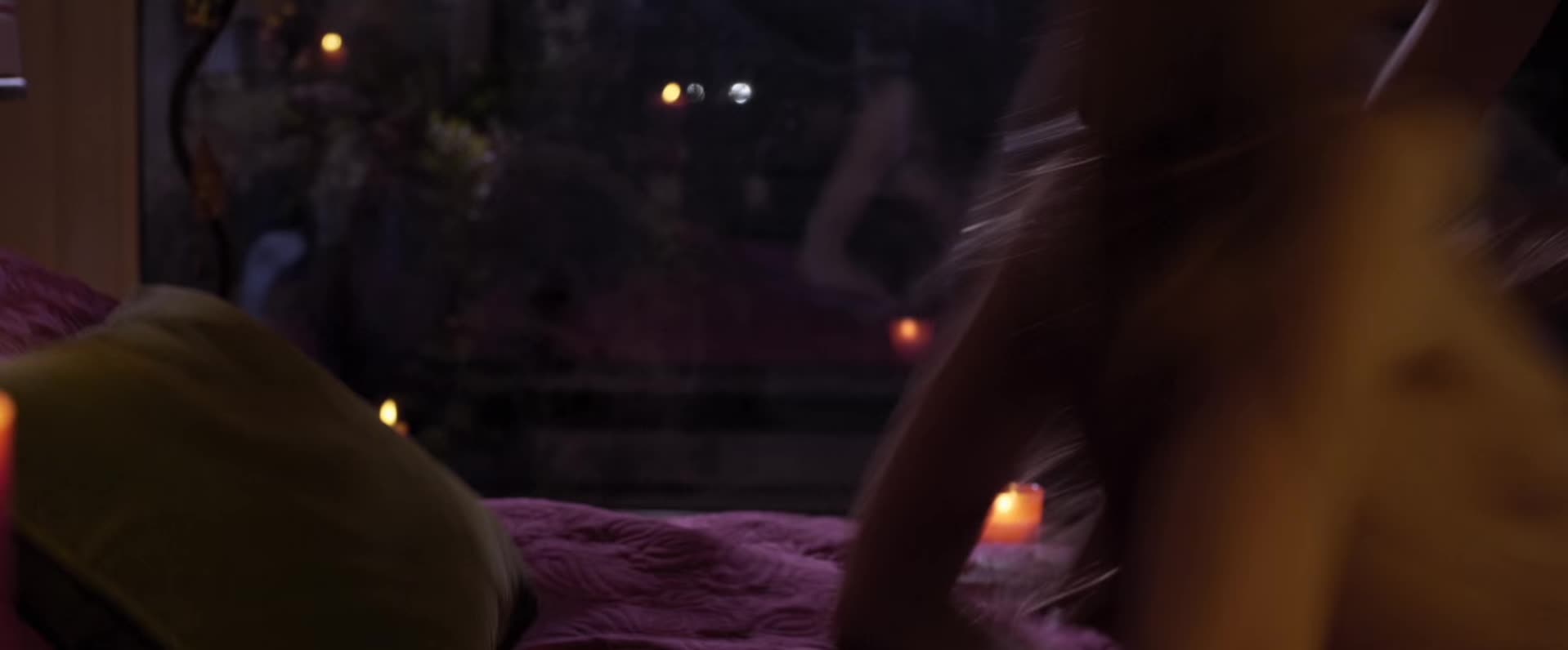 Macarena Carrere & Ximena del Solar in Trauma