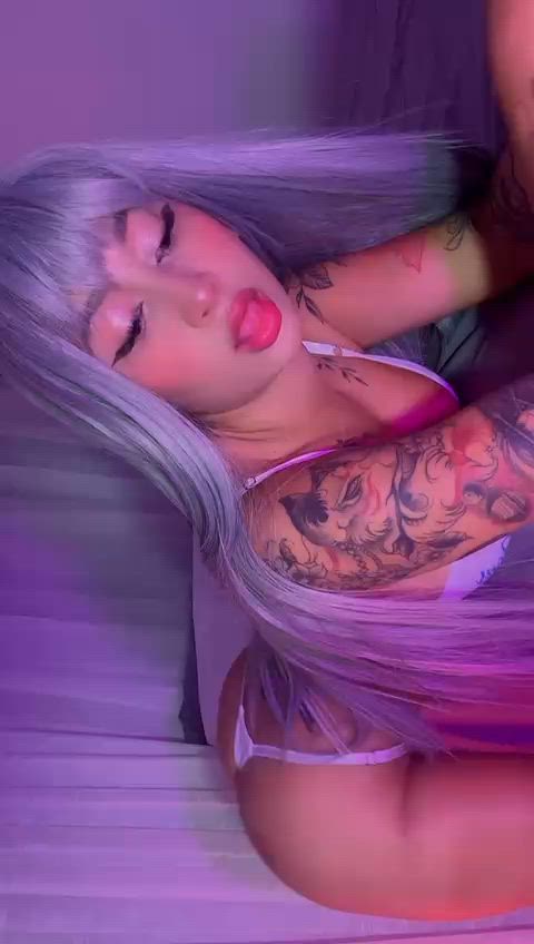 Asian and big-bottomed