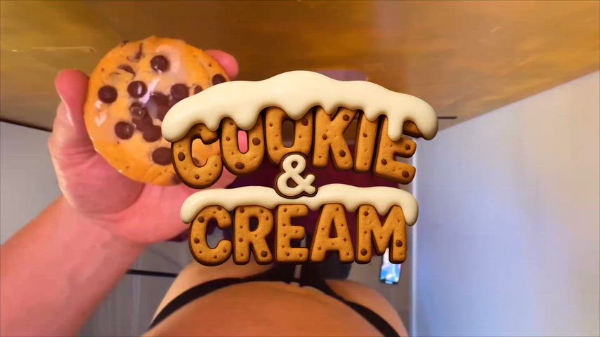 The cookie is officially creamed… who’s eating it next Big horny Daddy at the gloryhole unloads a real thick heavy load straight onto the waiting cookie. Watch it drip nice and slow… the cookie’s now shiny, wet, and totally creamed. The only question left: Who’s next to step up and devour it clean? 🍪💦😈 thumbnail