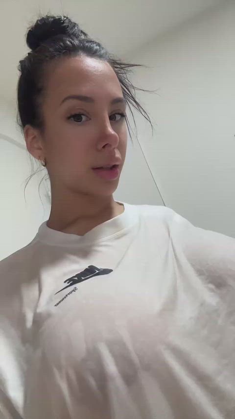 am i cute or just sexy ?