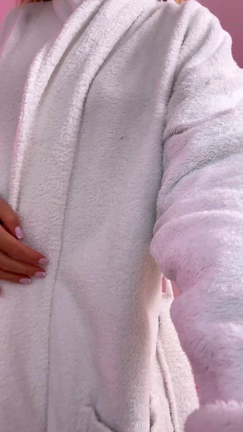 Amateur OnlyFans POV Shaved Pussy Porn GIF by lexyforyou