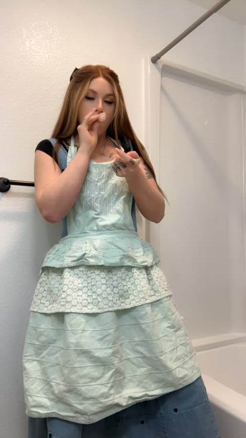 Tradwife aesthetic, modern coping mechanisms 🧺🤍🕊️