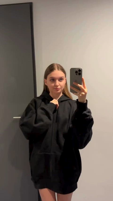 I need an older man to use me ^^