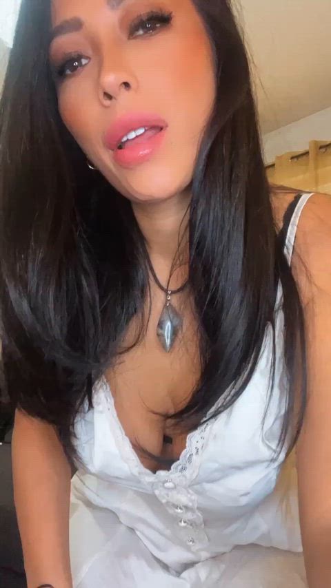 I’m 40 and divorced… are you saying hello! or hell no?