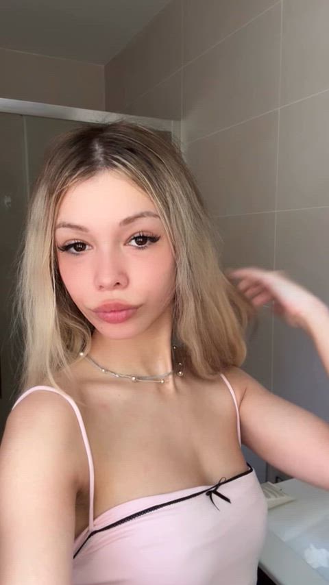 the kind of tits you don’t forget