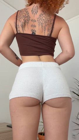 let me bouncing my ass on your face