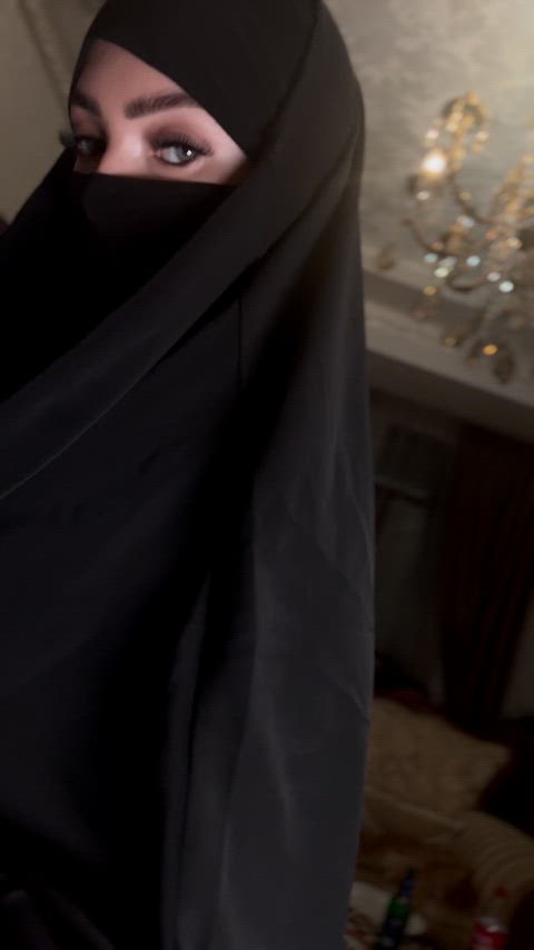 He said be independent. Is this what he meant?