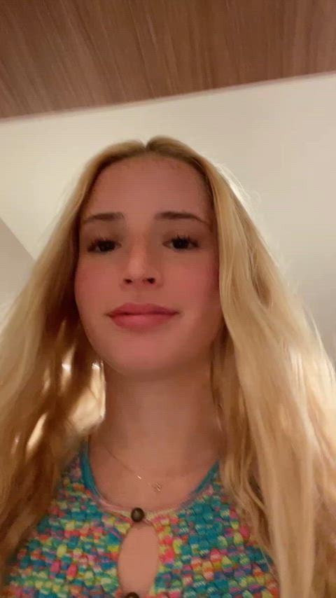 I decided to possess my best friend’s gf as a prank and ended up stuck inside her body, he was mad at first, but he started to accept it once he saw the kind of outfits i wore ~