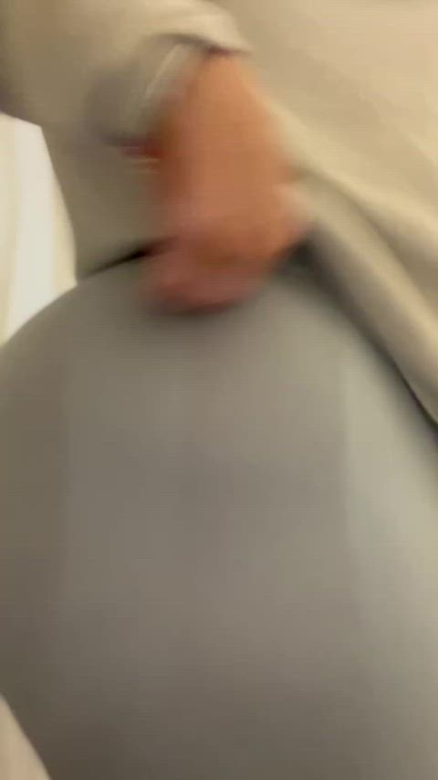 it took so long to get these leggings on ;)