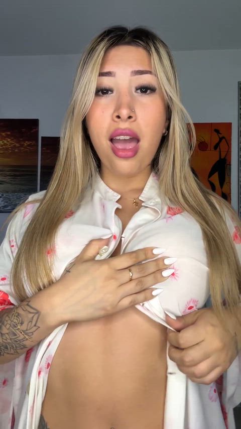 Would you fck a 22yo Latina?