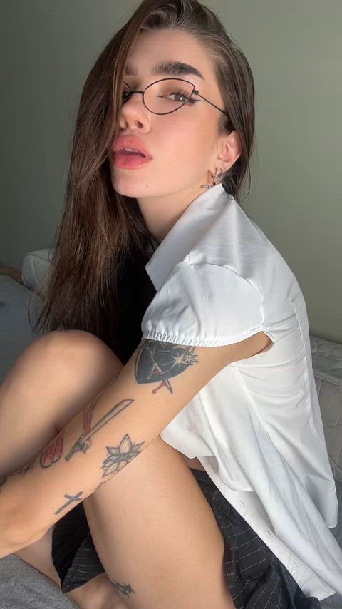 Gentlemen, What do u want? PLAY with friends or FUCK ME all day?