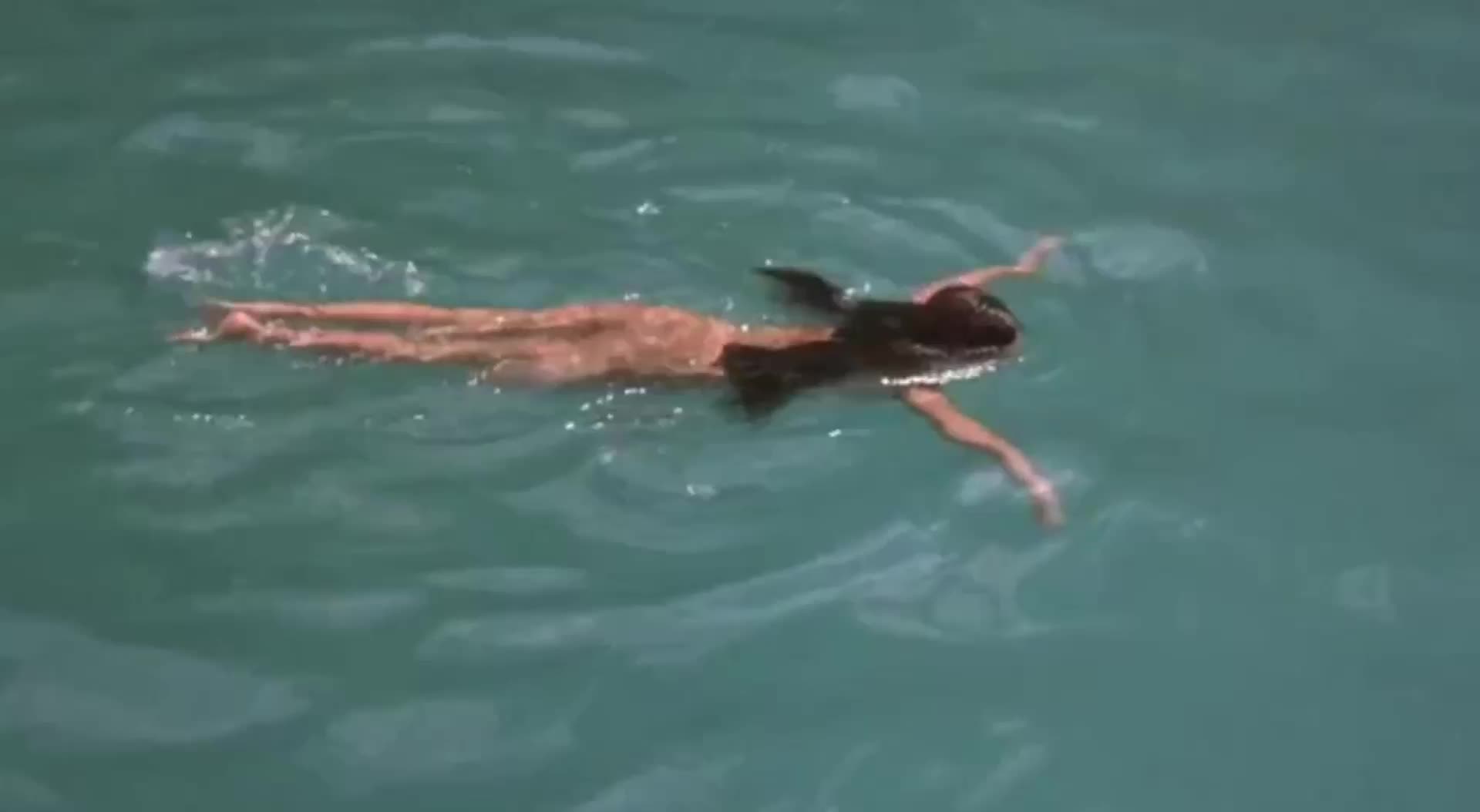 Pretty much the only full frontal female nudity in any Bond film: Françoise Therry as Chew Mee in 