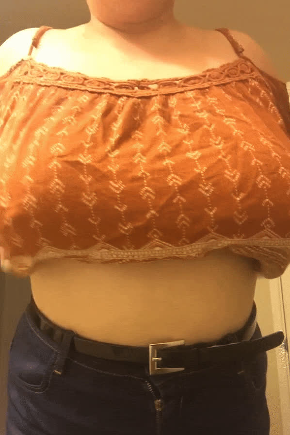 First time on here , who likes g cups?