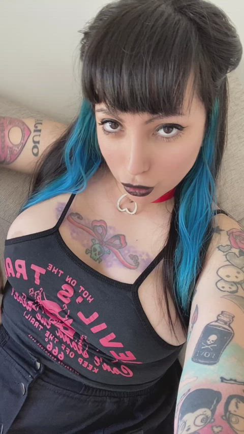 Got that look that says I'm trouble worth chasing
