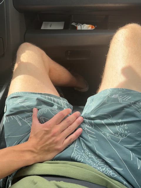Who is helping out on this car ride?