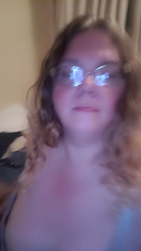 This bra is too big
