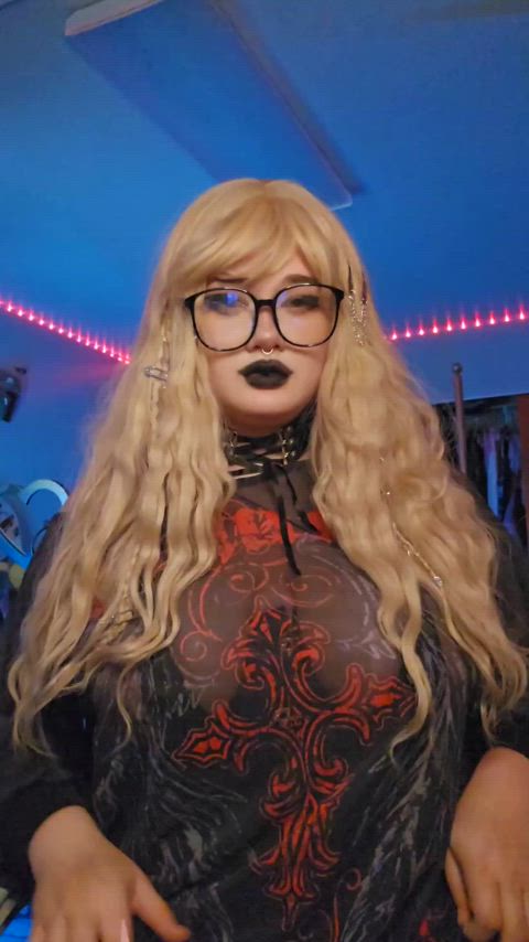 Thick ties and dark vibes