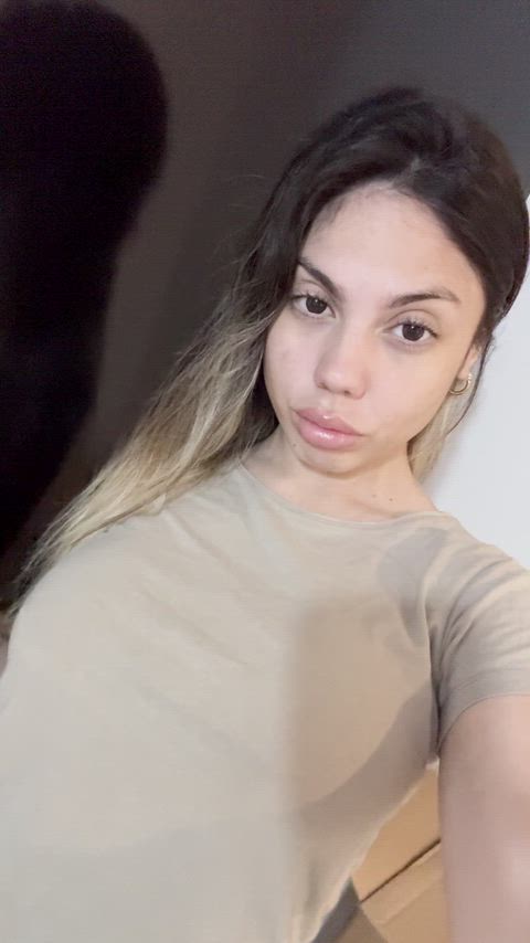 Want to wake up to me