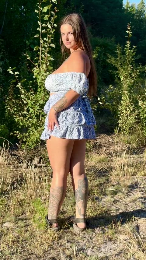The perfect time for a morning workout and showing off my wonderful naked body