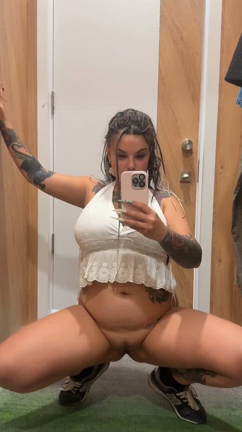 YoungPoshErin thumbnail