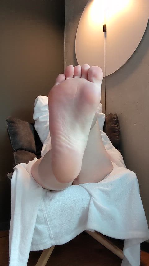 I edge myself just thinking about you filling me