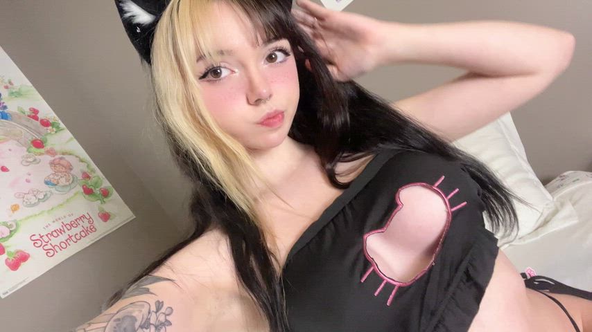 18 Years Old Amateur Barely Legal Boobs College Cute Furry OnlyFans Teen Tits Porn GIF by miamiaof