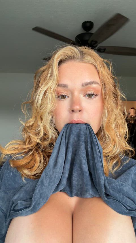 Blurred video preview