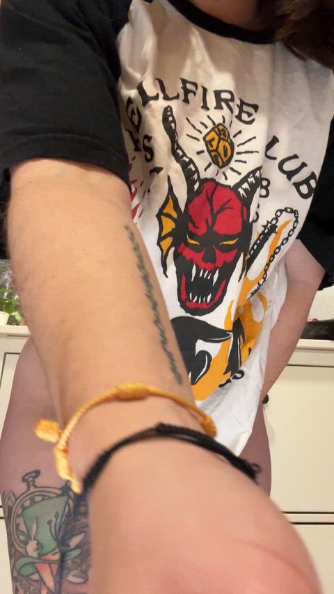 Spreading and winking