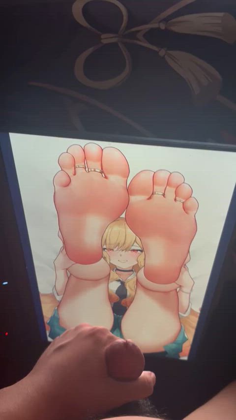 Marin’s soles were too tempting not to cum on~