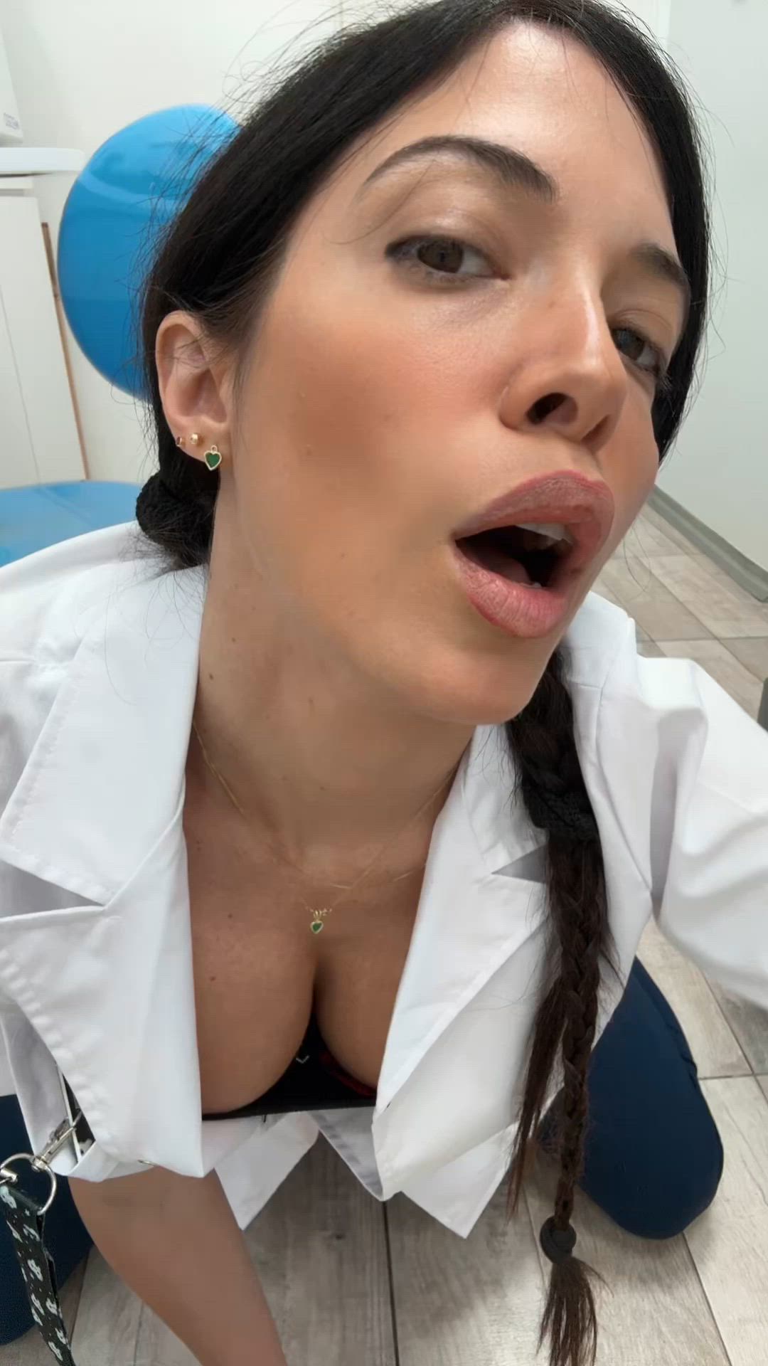 GIF thumbnail