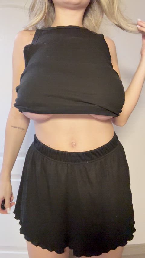 These home grown titties specializes in milking your morning wood