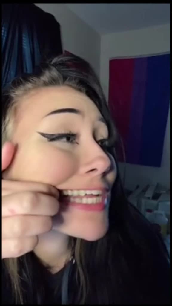 Long Tongue Fetish
